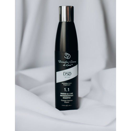 DSD de Luxe 1.1 Dixidox Antiseborrheic Shampoo 200 ml Антисеборейний шампунь