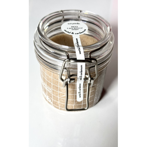 Crumb Santal & Cardamom 200ml Сольовий скраб для тіла