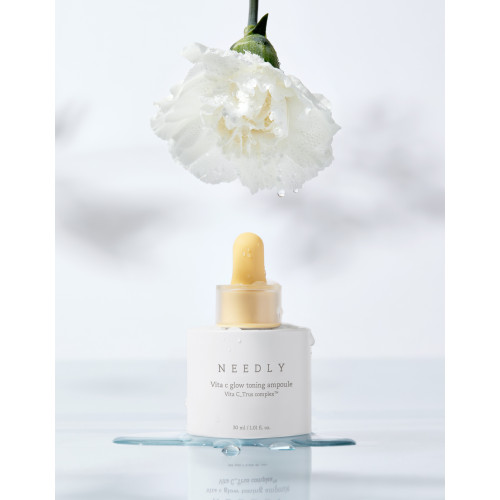 Needly Vita C glow toning ampoule 30ml Тонізуюча сироватка вітаміном С для сяяння шкіри