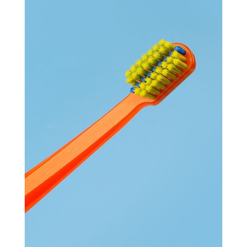 CURAPROX ortho ultra soft Ортодонтична зубна щітка (помаранчева)