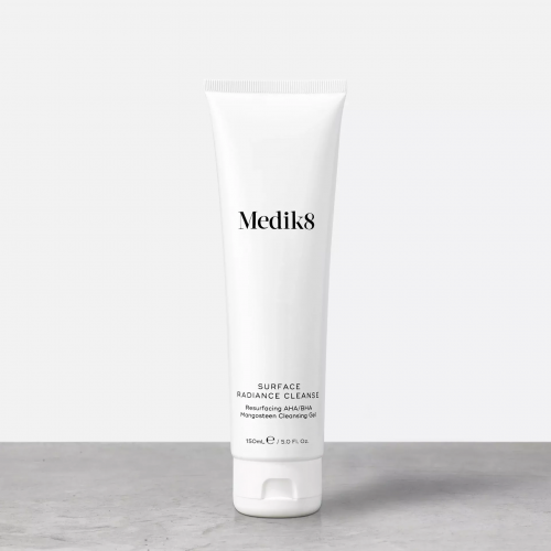 Medik8 Surface Radiance Cleanse 150ml Очищуючий гель з АНА-кислотами і екстрактом мангостана