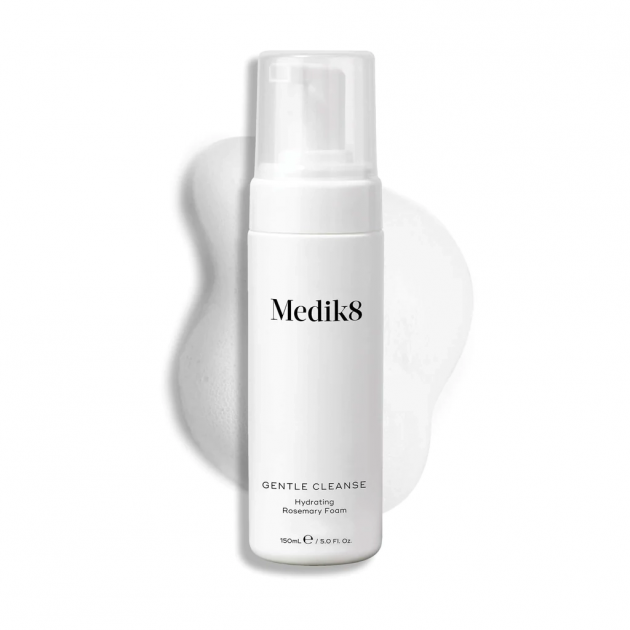 Medik8 Gentle Cleanse 150 ml Зволожуюча пінка для вмивання з розмарином
